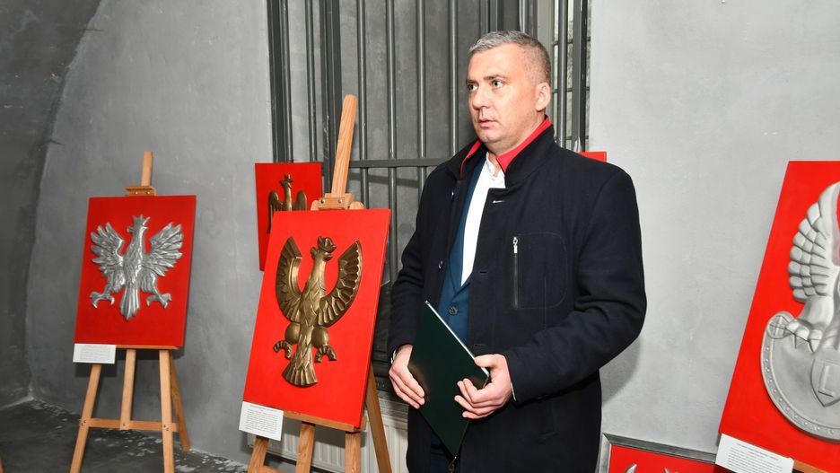 Stanisław Hadyna podczas prezentacji wystawy &#34;Orły Polskie&#34;, Święty Krzyż, niedziela, 9 listopada 2025.