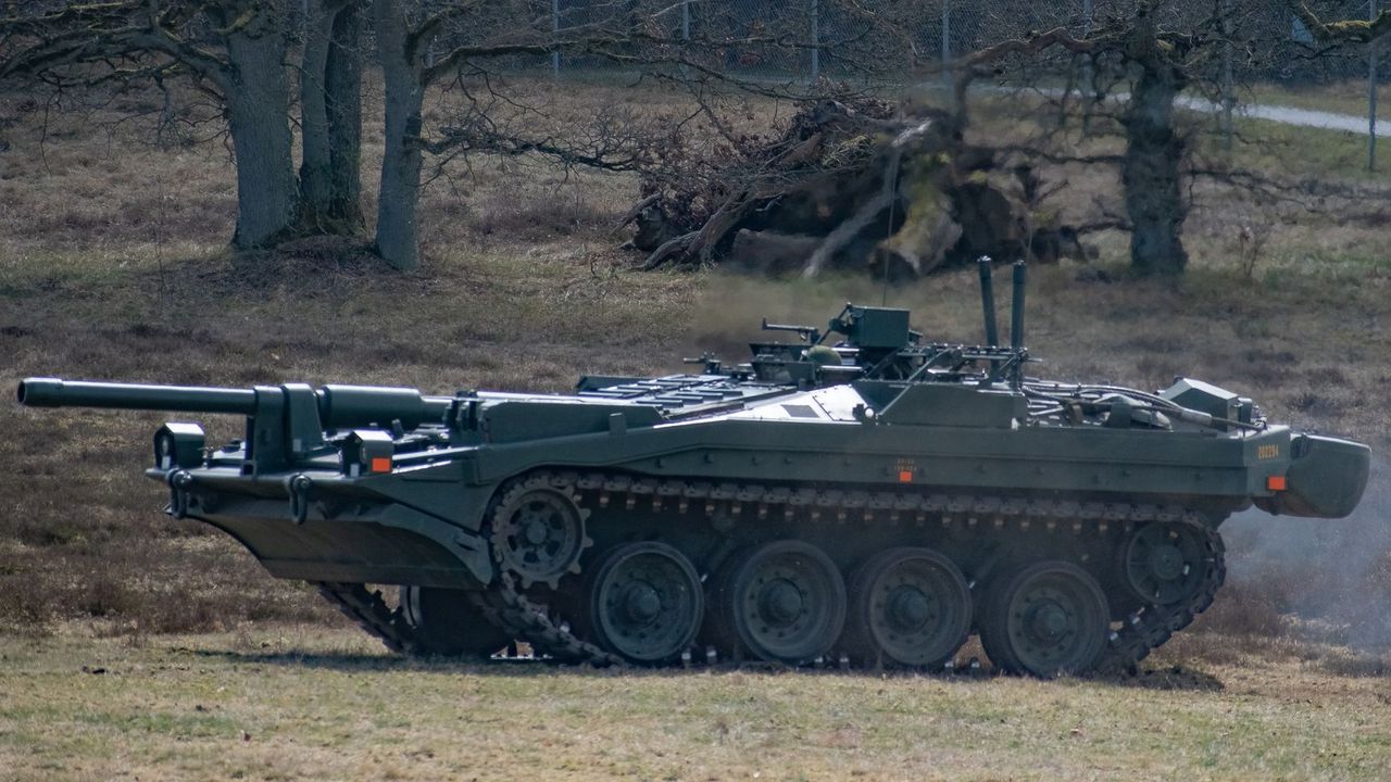 Czołg Stridsvagn 103 