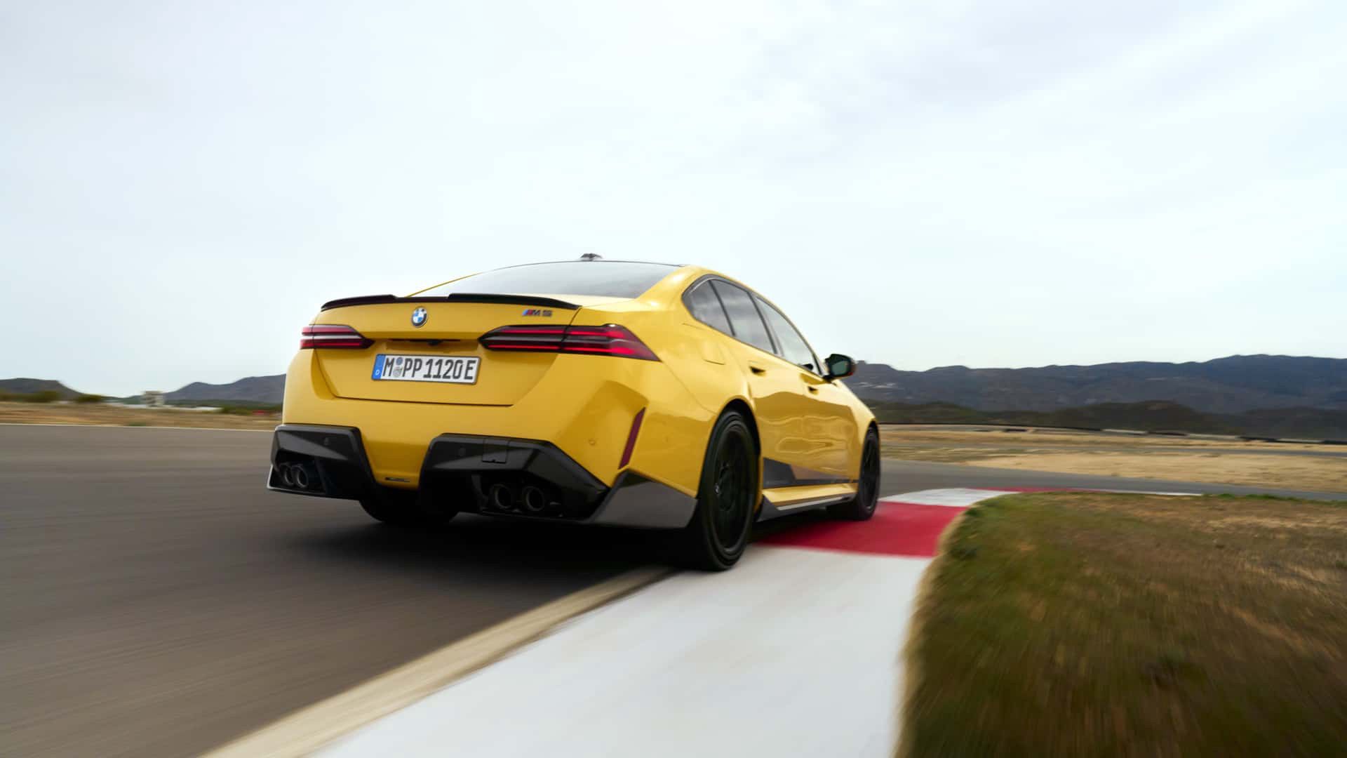 BMW M5 M Performance