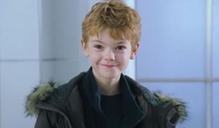 Thomas Brodie Sangster urzekł widzów w świątecznym hicie. Nie uwierzycie, jak dziś wygląda