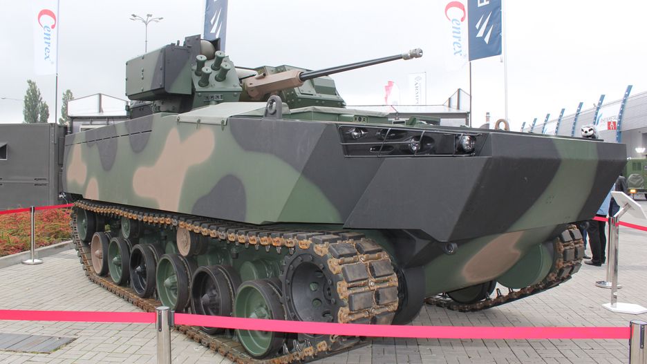 Pełnowymiarowa makieta Borsuka podczas MSPO 2017.