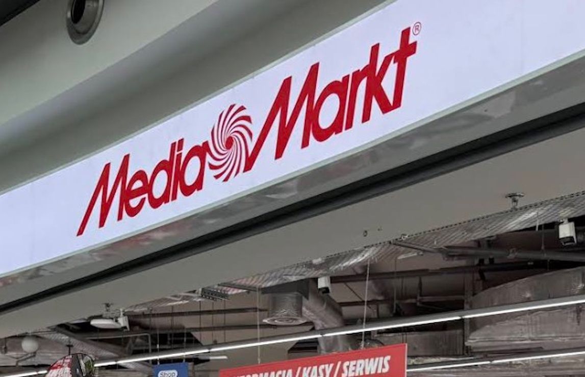 Karnawałowa oferta w Media Markt. Suszarka Dyson 200 zł taniej