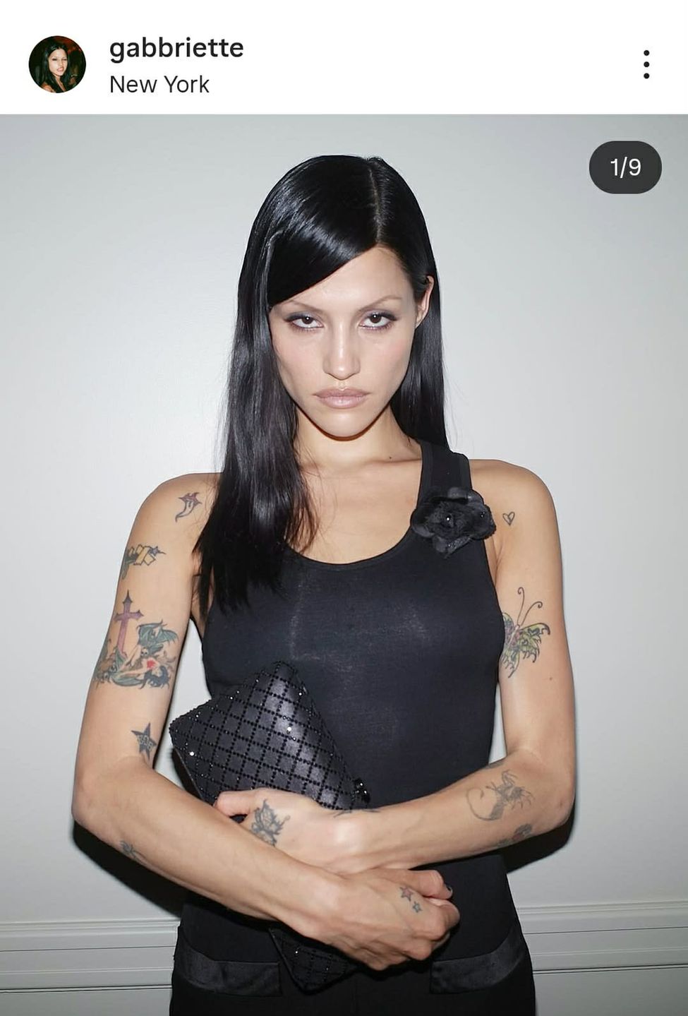 Modelka Gabbriette to królowa zimnego makijażu  