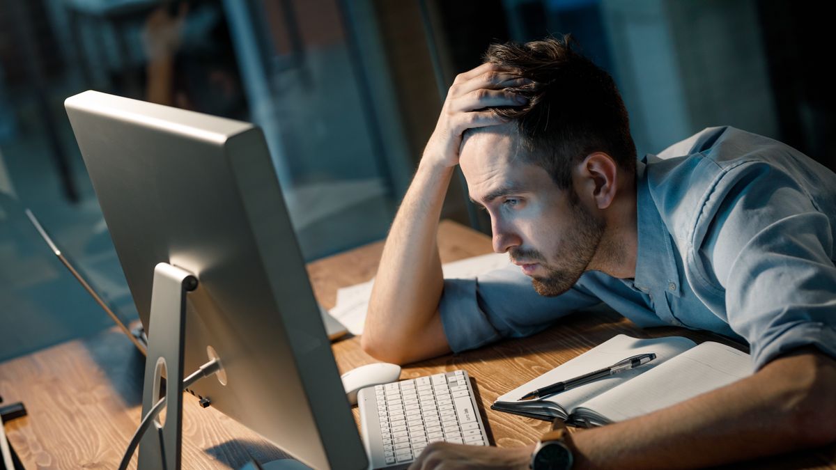 Praca z domu bardziej męcząca niż z biura? Dla niektórych tak