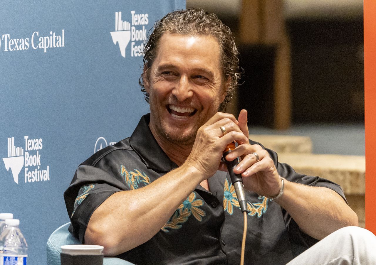 Zdjął spodnie i przygotował śniadanie. Tak Matthew McConaughey świętuje Dzień Matki