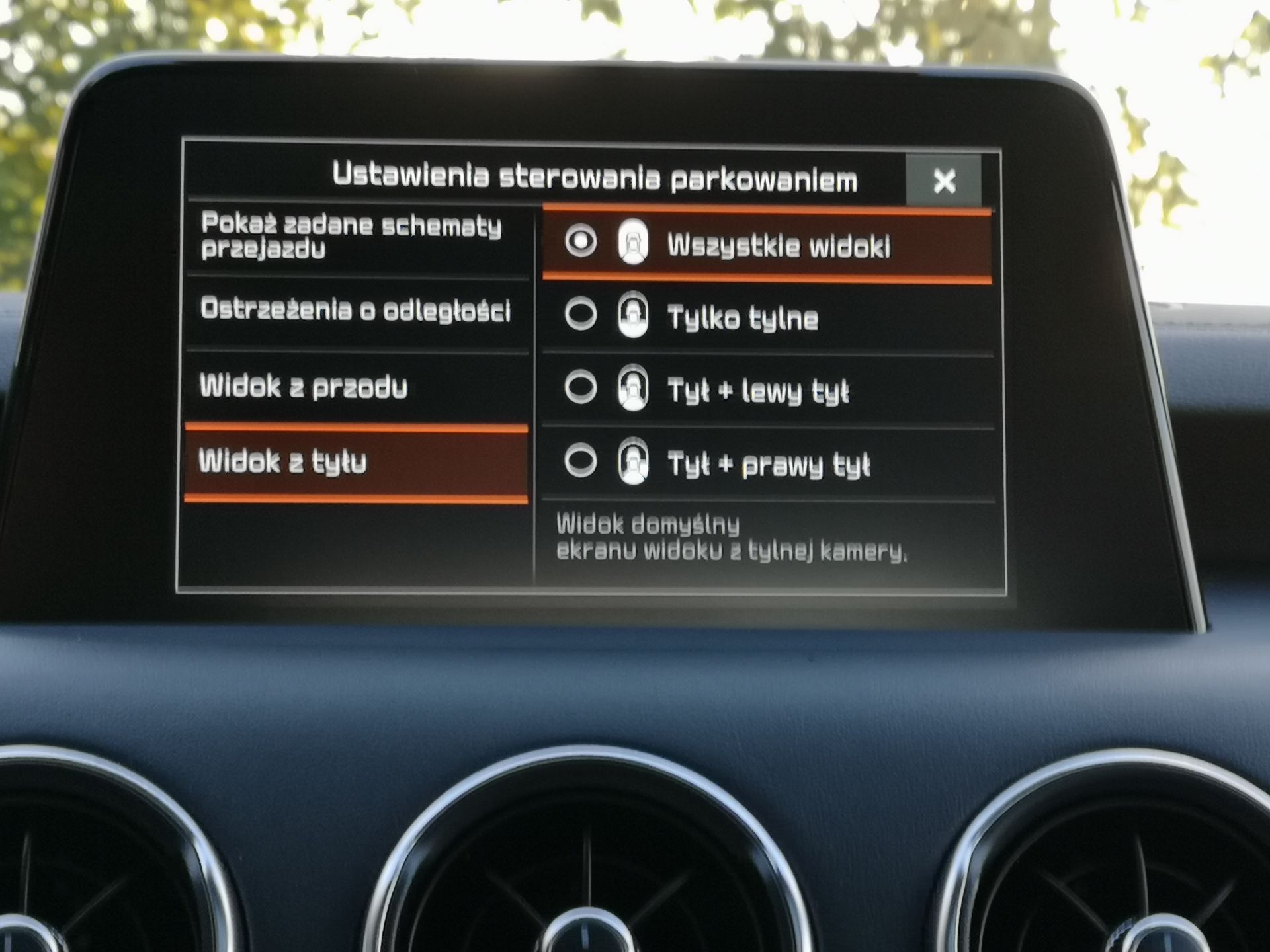 Krótki test Kia Stinger GT Line: Wspomaganie parkowania i audio Harman Kardon 9