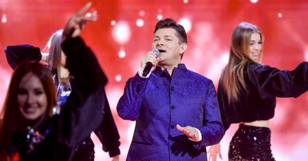 Kurek z wielką kasą zakręcony. Gwiazdy muszą zejść z bajońskich kwot
