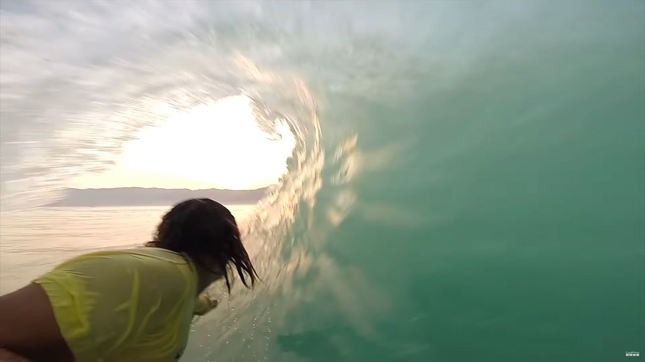 Mikala Jones w reklamie GoPro HERO 4.