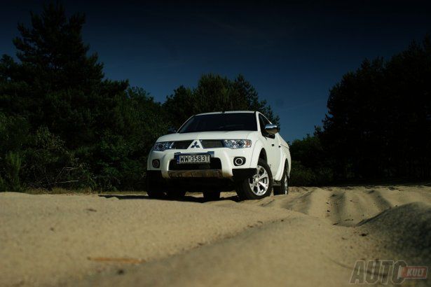 Mitsubishi L200 2,5 D-ID Double Cab Dakar – wiesz, po co go chcesz [test autokult.pl]