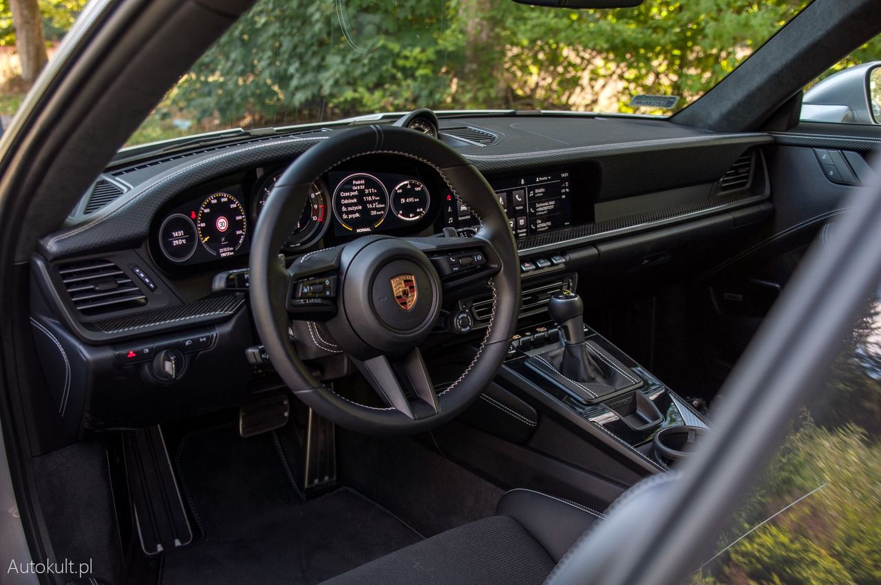 Porsche 911 GT3 z Pakietem Touring (2023)