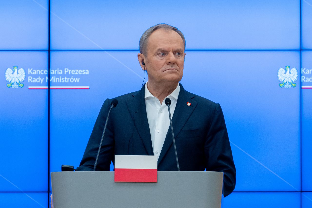 Tusk leci do Paryża. Prezydent Francji zwołał nadzwyczajny szczyt