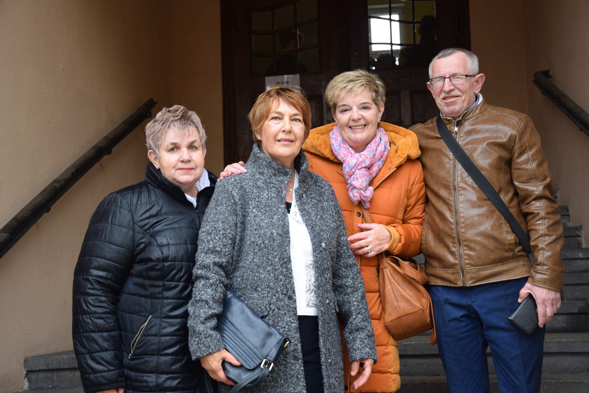 Z przekroczeniem progu szkoły, ożyły wspomnienia. Tak wyglądała kolejna część obchodów 80-lecia ZSG w Pile