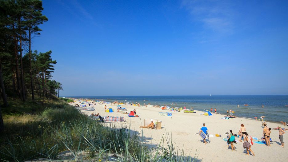 Po nocy w namiocie na plaży zapłacili mandat