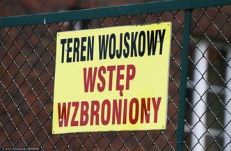 Nie tylko auta z Chin. Wojsko mówi jasno, kto jeszcze ma zakaz wjazdu do jednostek