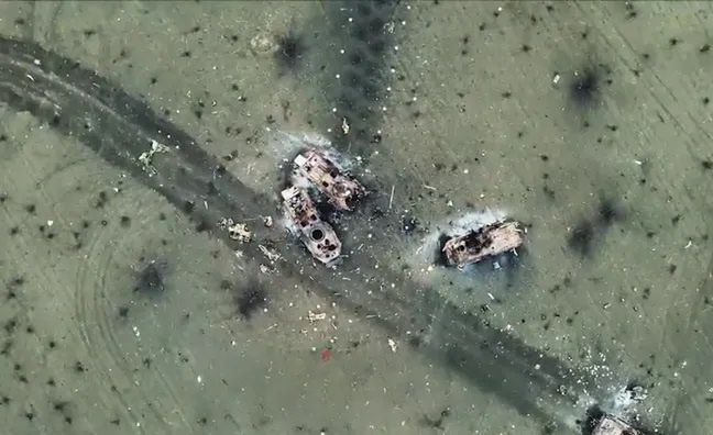 Piles of bodies under Avdiivka