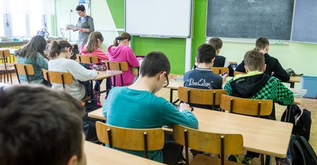 Niezaszczepieni uczniowie przejdą na zdalne nauczanie? Jest reakcja ministra Czarnka