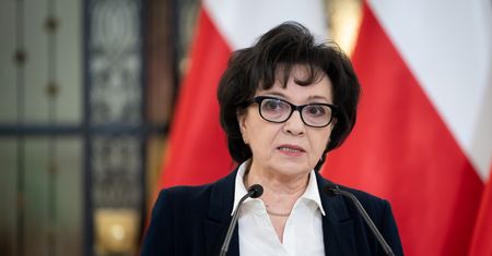 Sprawa męża Elżbiety Witek. Eksperci mówią o problemie
