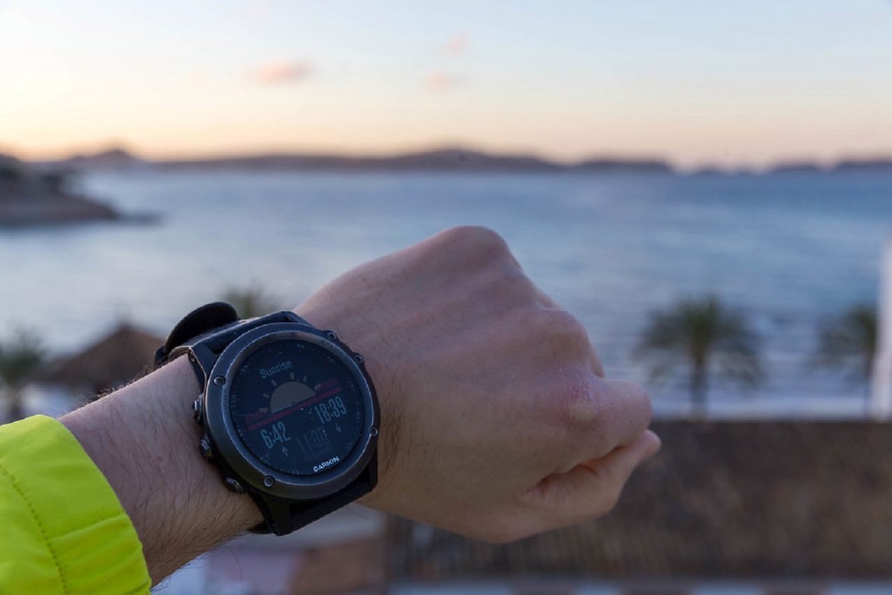 Co to jest smartwatch? Omawiamy najpopularniejsze funkcje