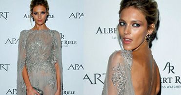 Zachwycająca Anja Rubik w wieczorowej kreacji