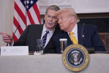 USA luzują sankcje na Wenezuelę oraz własne przepisy ws. transportu. Wpłyną na ceny ropy?