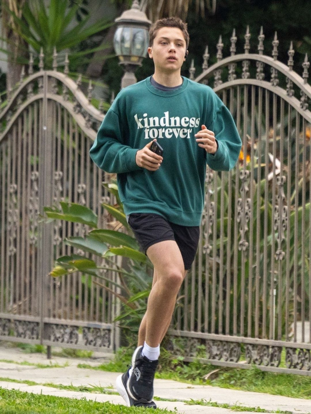 Knox Pitt na przebieżce