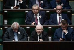 Chcą zastąpić prezesa PiS? "Powinni dać sobie na wstrzymanie"