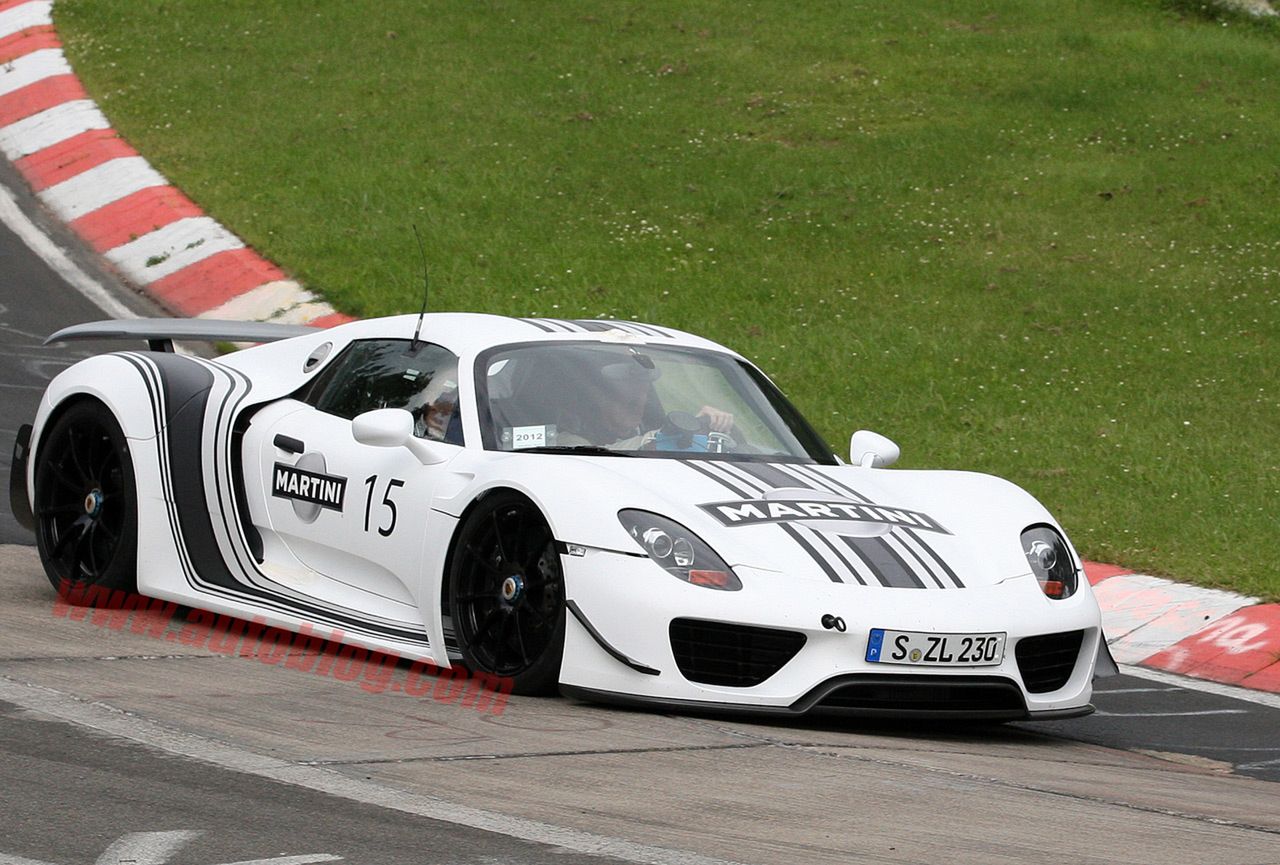 Porsche 918 Spyder w barwach Martini