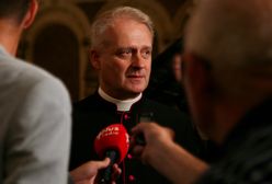 Ma zwolnić miejsce dla współpracownika arcybiskupa? Afera w Mariackim