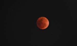 Całkowite zaćmienie Księżyca już jutro. Czy będzie widoczne z Polski?