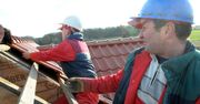 Nowy trend na rynku pracy. Są tam kilka miesięcy, zgarniają kasę i do domu