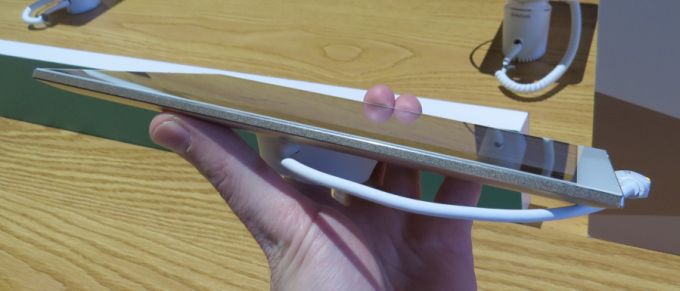 Hisense Vidaa Mirror to prawdziwie bezramkowy tablet 7