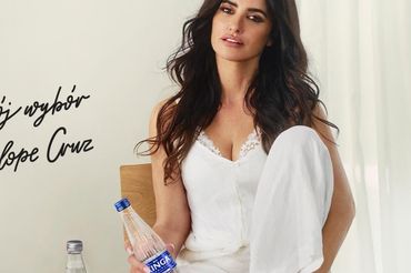 Od roku Penelope Cruze promuje wodę Kinga Pienińska