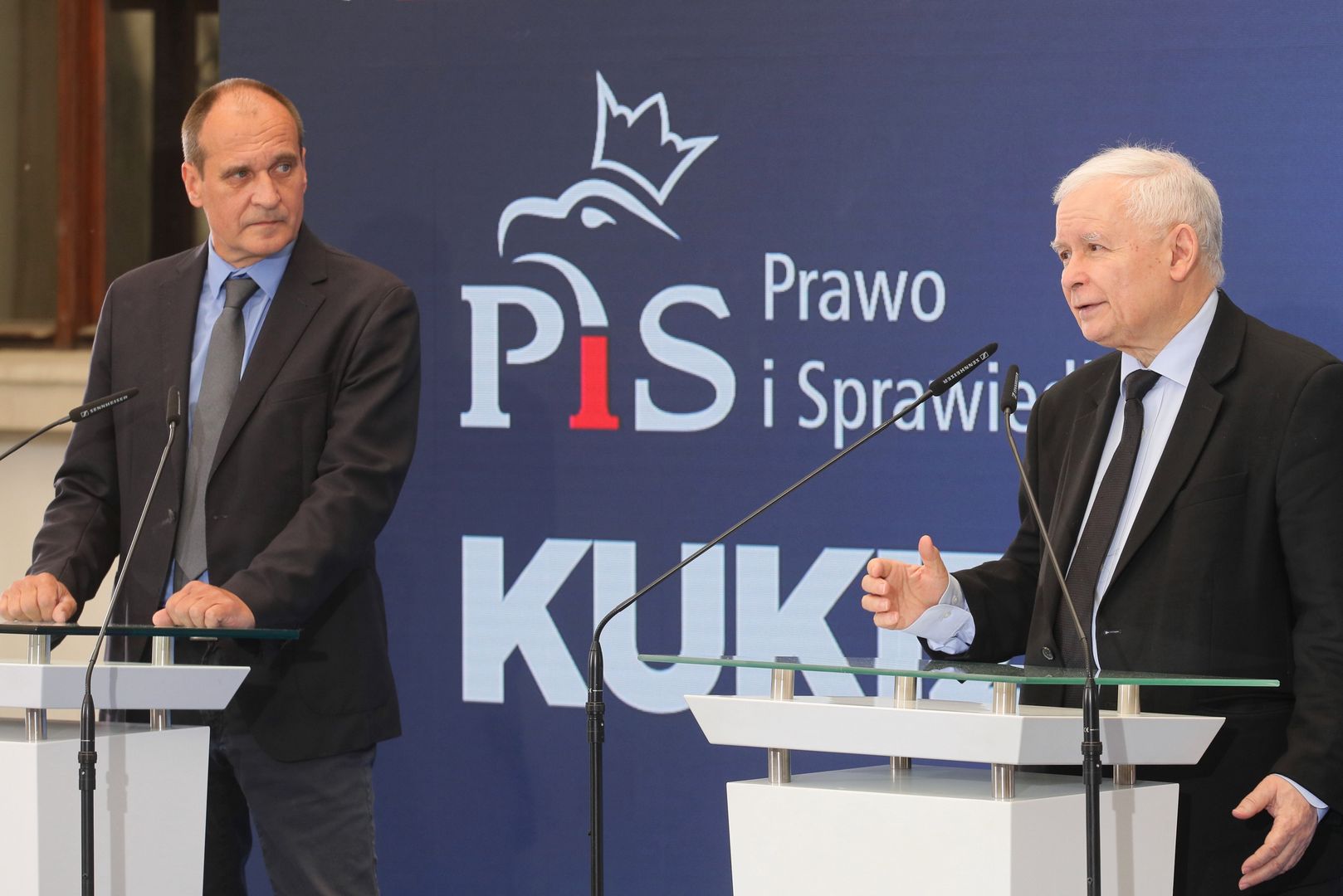 Kaczyński mówi o relacjach z Kukizem. Opowiedział o śpiewaniu "w pewnym stanie"