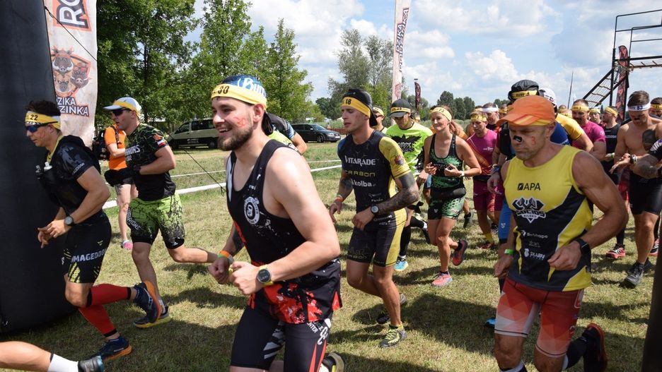 Sportowa Kępina w Zduńskiej Woli już działa. Nad zalewem jest coraz więcej mieszkańców