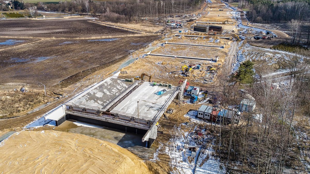 Budowa autostrady A2 odc. Kałuszyn - Groszki (marzec 2023)