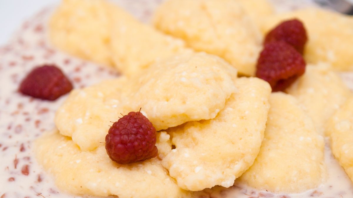 W niektórych regionach nazywane są pierogami leniwymi