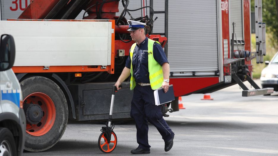 Łomianki. Wypadek na krajowej S7. Dwie osoby trafiły do szpitala