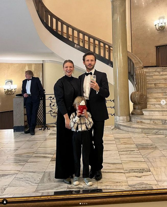 Magdalena Boczarska i Mateusz Banasiuk z synem