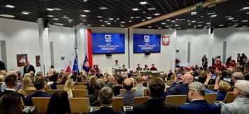 "Uniwersytetem trzeba nie tylko się nazywać, trzeba nim być". Wyjątkowa inauguracja w Płocku