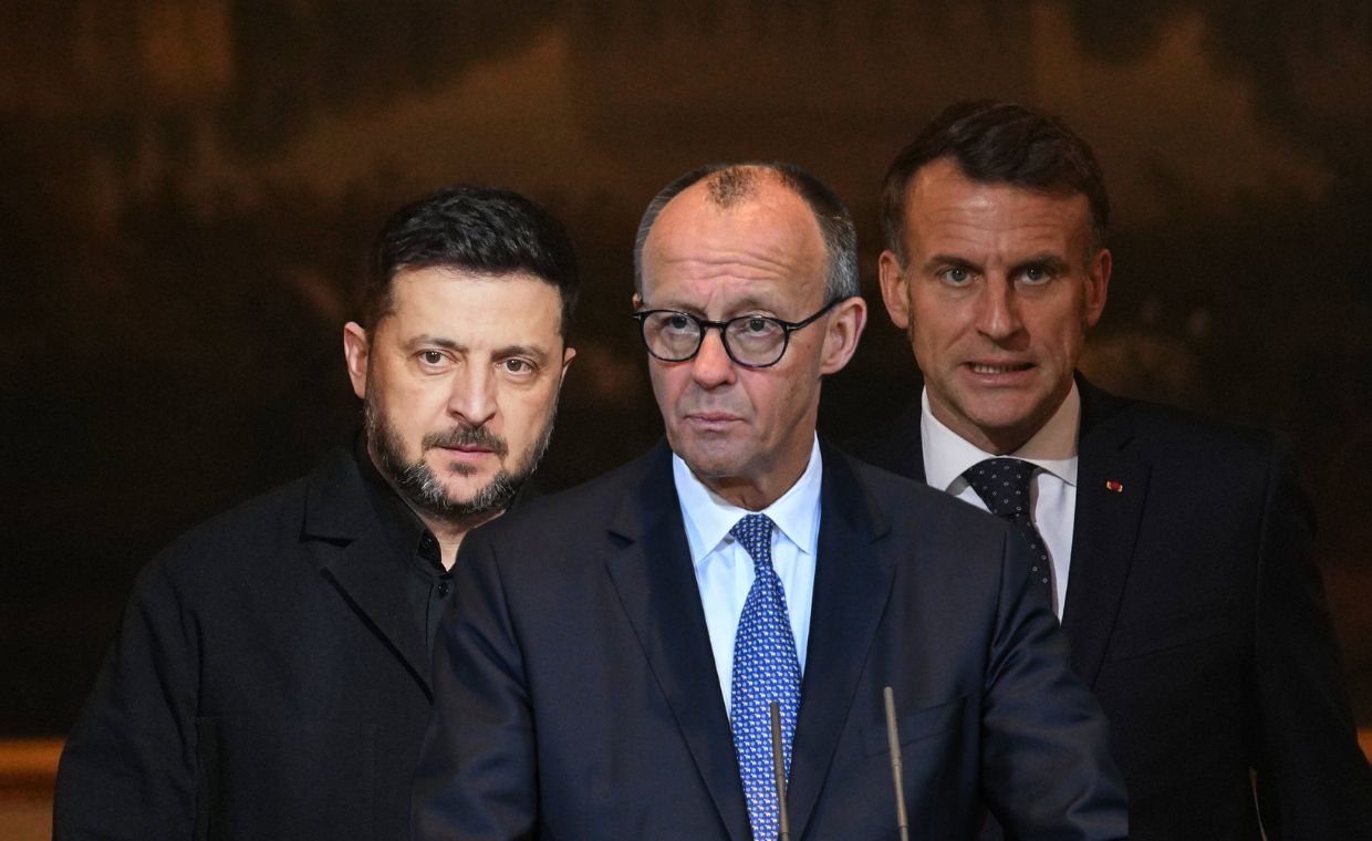 "Istnieje możliwość, że USA zdradzą Ukrainę". Macron ostrzegł Zełenskiego