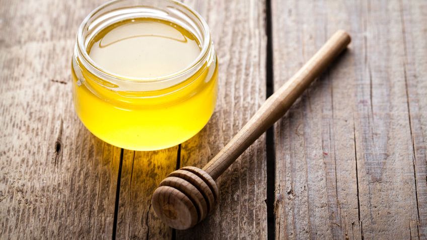 miód pełen cennych substancji