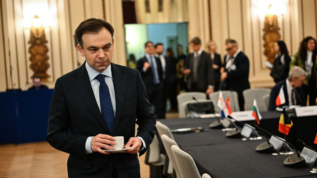 Andrzej Domański
Wiktor Dąbkowski
EU, polityk, polityka, rada, UE, Unia Europejska