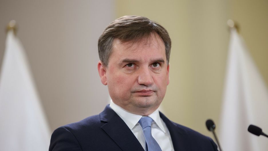 Konferencja prasowa Zbigniewa Ziobry i Katarzyny Frydrych
29.11.2021 Warszawa , konferencja prasowa z udzialem Ministra Sprawiedliwosci Prokuratora Generalnego Zbigniewa Ziobro oraz wiceminister sprawiedliwosci Katarzyny Frydrych.  fot. Andrzej Iwanczuk/REPORTER
n/z: , Zbigniew Ziobro
Andrzej Iwanczuk/REPORTER