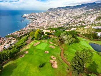 Zamknęli wszystkie szlaki na rajskiej wyspie. Turyści muszą śledzić komunikaty