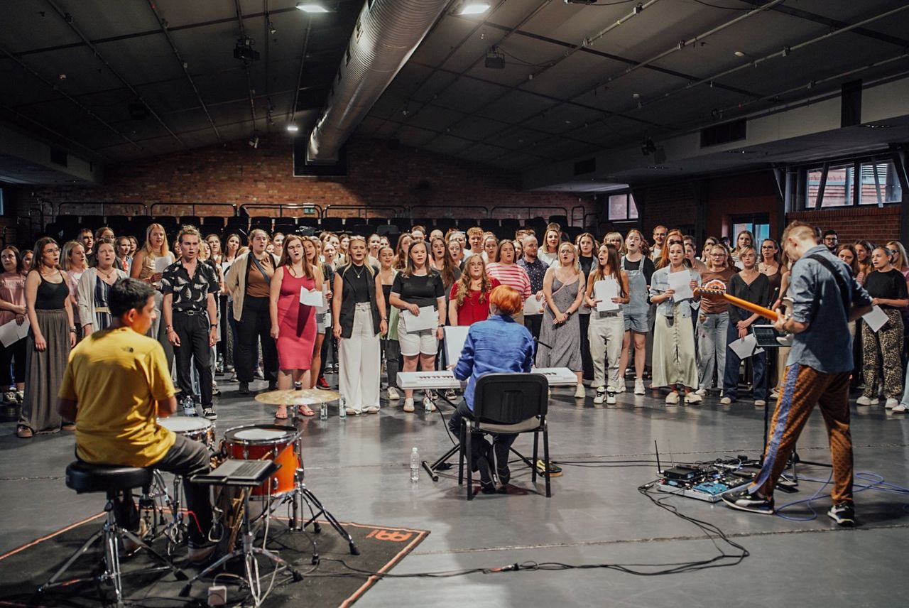 Nowe oblicze ZORZY – Dawid Podsiadło zaprasza na wystawę "Stany Skupienia"