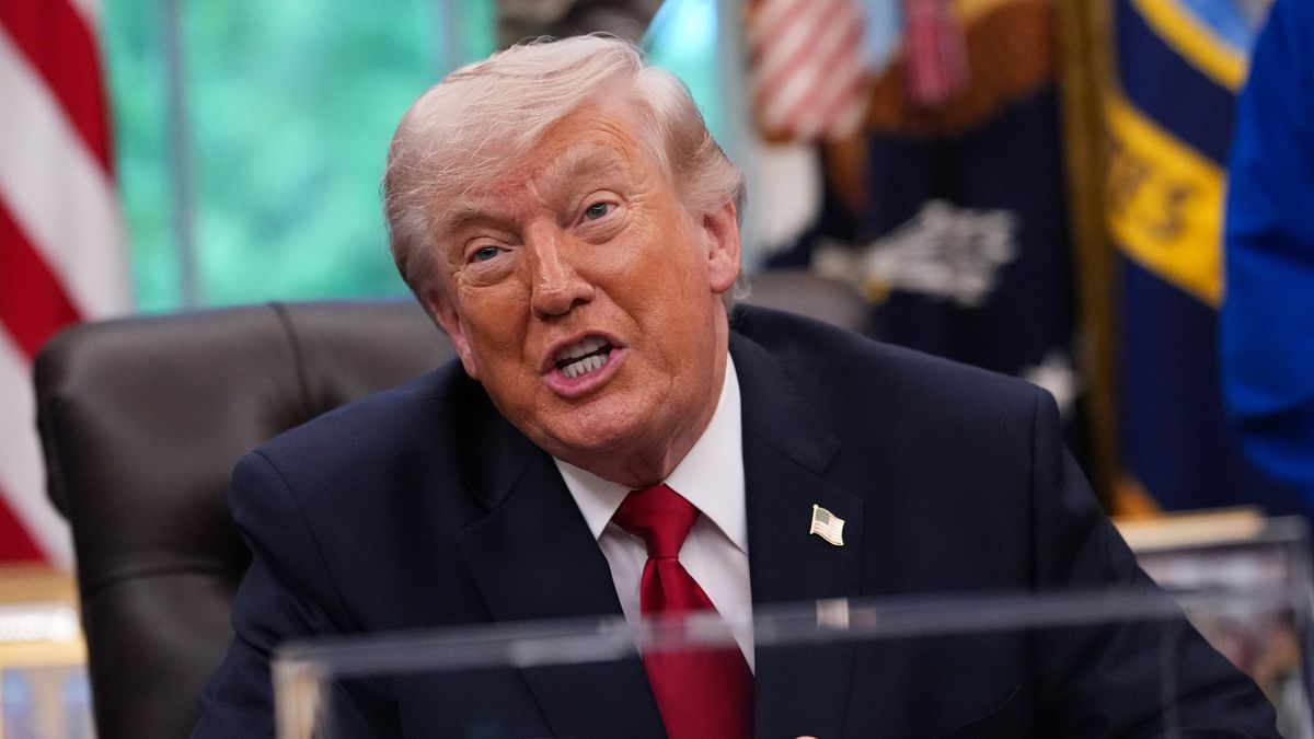 WASHINGTON, DC - APRIL 29: U.S. President Donald Trump speaks during an event with the Artemis II astronauts in the Oval Office of the White House on April 29, 2026 in Washington, DC. The astronauts set a new record for the farthest any human has ever traveled into space aboard the Artemis II Space Launch System rocket and Orion spacecraft, orbiting around the moon and back while reaching 252,756 miles from Earth. (Photo by Andrew Harnik/Getty Images)