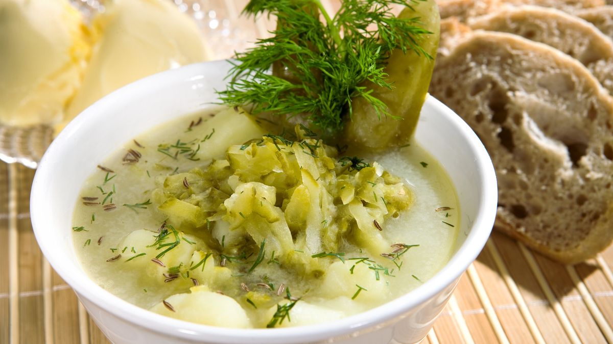 Przepis na zupę ogórkową. Zastosuj jeden trik 