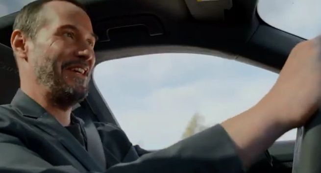 Ekscytujący wyścig w reklamie Porsche, w spocie Keanu Reeves