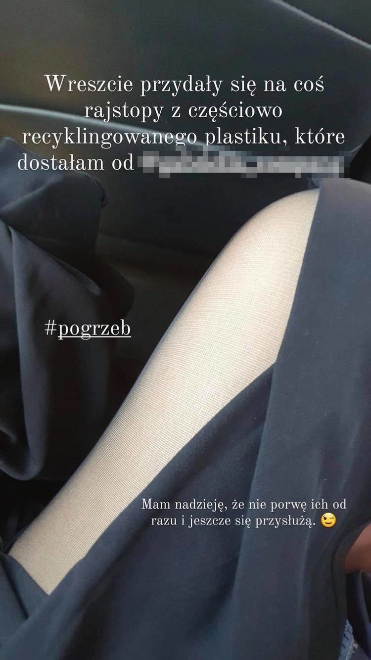 Reklama rajstop na pogrzebie ojca