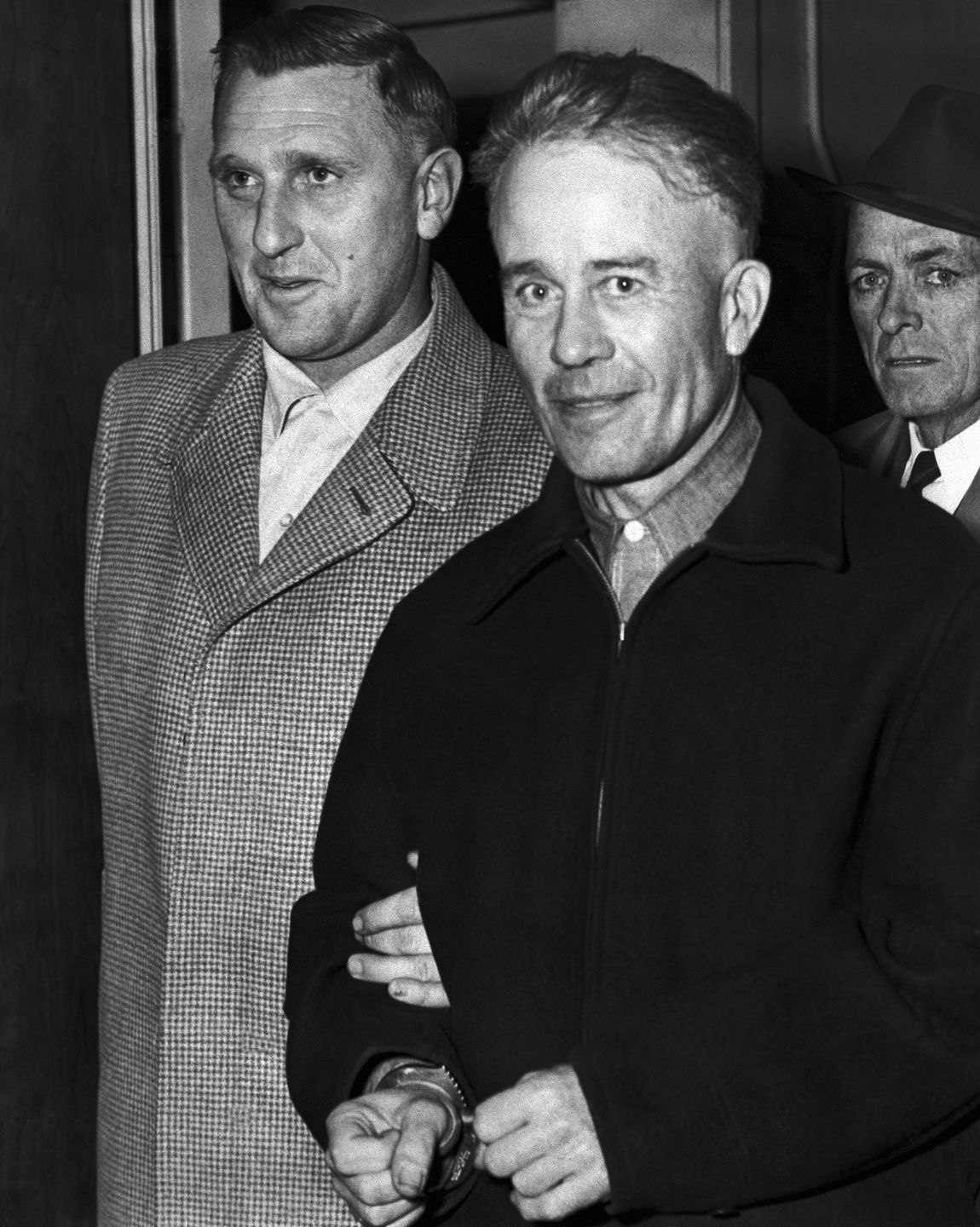 Ed Gein eskortowany do więzienia